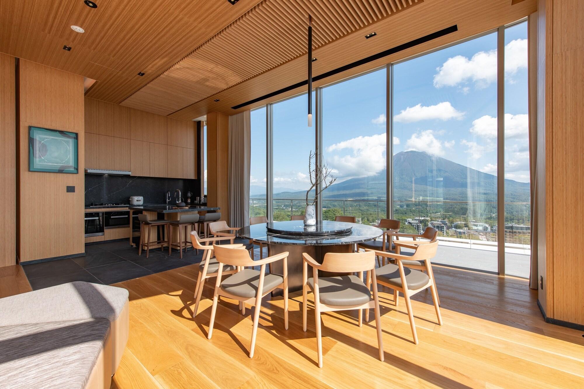 Отель Skye Niseko Куттян Экстерьер фото